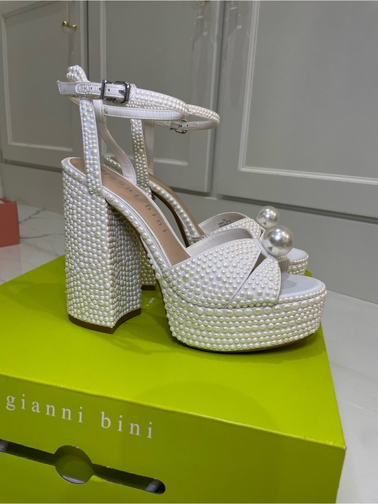 Gianni Bini Shoes - Gianni Bini White Pearl-Studded Platform Sandals